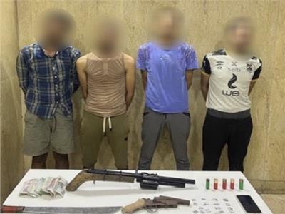 سقوط 12 تاجر مخدرات بحوزتهم كمية من المواد المخدرة بالقاهرة 