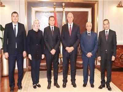 القصير يلتقي سفير أوزبكستان بالقاهرة لمتابعة تعزيز آليات التعاون الزراعي 