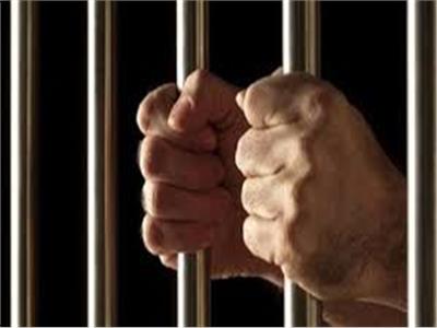 السجن 5 سنوات للمهتمين بالاتجار بالمواد المخدرة بالقاهرة
