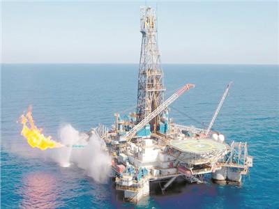 «أرض الفرص».. اهتمام عالمي بالاستثمار بمجالات البترول والغاز في مصر  