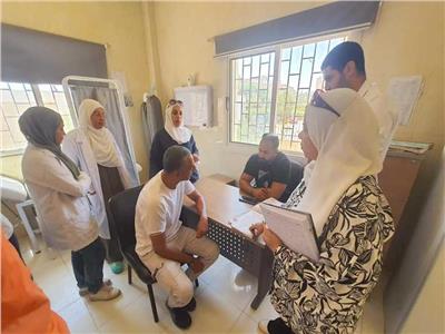 وفد طبي يتفقد وحدات الرعاية الأولية بمدينة الغردقة