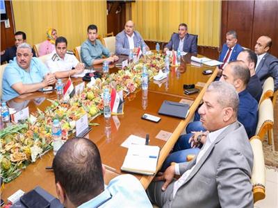   ميناء دمياط يستقبل أعضاء لجنة التفتيش ومراجعة إجراءات الموانئ المصرية