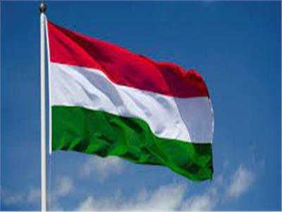 المجر وسلوفاكيا تمددان الحظر على السلع الأوكرانية