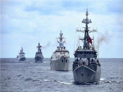 دول آسيان تبدأ مناوراتها العسكرية المشتركة الأولى في بحر "ناتونا" الجنوبي بإندونيسيا
