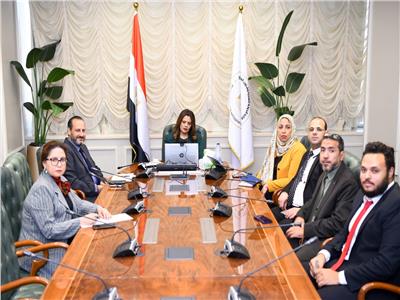  وزيرة الهجرة تجتمع بأعضاء المجلس التأسيسي لـ«شركة المصريين بالخارج للاستثمار»    