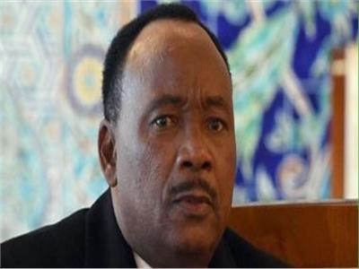 رئيس النيجر السابق يدعو إلى عدم ارتكاب «خطأ» التدخل العسكري