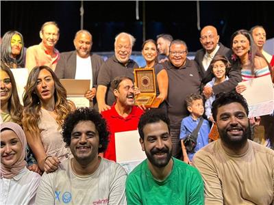 تكريم أسرة مسلسل «ستهم» ضمن مهرجان المسرح العربي
