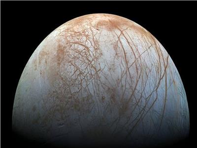 اكتشاف المكون الأساسي للحياة بالمحيط المالح لقمر المشتري «يوروبا»
