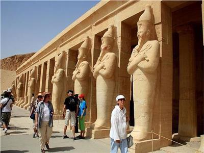 كيف استطاعت الدولة المصرية استعادة الحركة السياحية؟