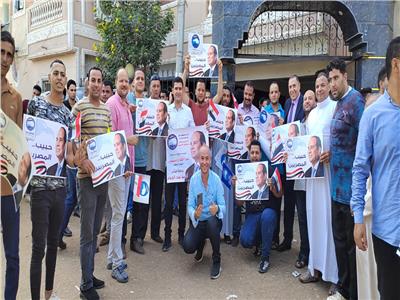 انطلاق مسيرة حاشدة من مركز منيا القمح بالشرقية لتحرير توكيلات تأييد للسيسي |صور