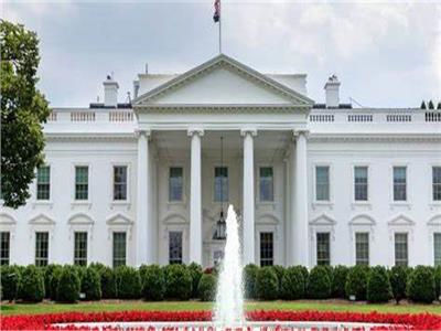 البيت الأبيض يحذر من عواقب وقف المساعدات لأوكرانيا