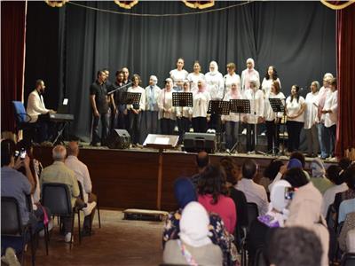مركز جسور الأسقفي ينظم حفل تخرج ورشة للغناء الجماعي  