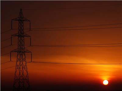 «انقطاع التيار وارتفاع الفواتير».. 9194 شكوى بشأن قطاع الكهرباء والطاقة        