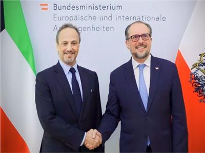 وزيرا خارجية الكويت والنمسا يبحثان جهود الحفاظ على الأمن والاستقرار في المنطقة