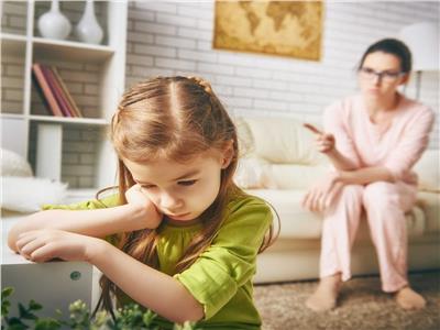 ٤ تصرفات تجنبي فعلها مع طفلك لسلامة صحته النفسية