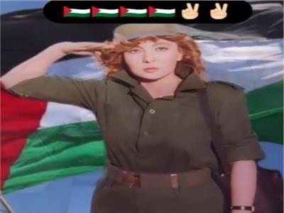 نادية الجندي بملابس عسكرية على أغنية القدس | فيديو 