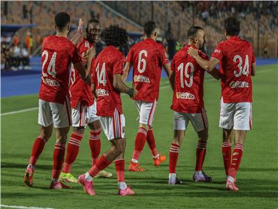 انطلاق مباراة الأهلي والمقاولون العرب في دوري النيل