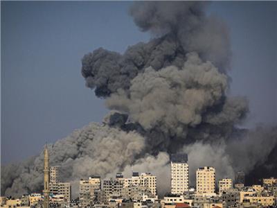أستاذ دراسات إسرائيلية: ضرب غزة بالنووي يرفع ستار الغموض في دولة الاحتلال
