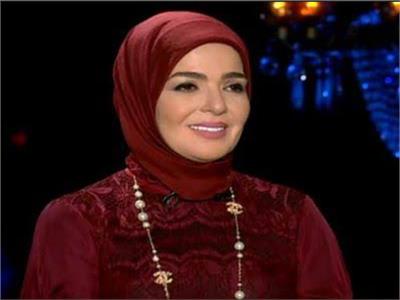 في عيد ميلاد الفنانة القديرة منى عبد الغني.. تعرف على سبب ارتدائها الحجاب