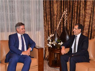 المغرب وأذربيجان يعربان عن تطلعهما لتعزيز المبادلات الاقتصادية والتجارية