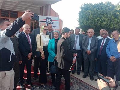 «الصناعات الهندسية» تنظم ندوة لدعم الرئيس السيسي في نجع حمادي | صور