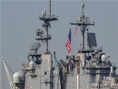 البحرية الأمريكية تسيطر على ناقلة تعرضت للاختطاف قبالة خليج عدن