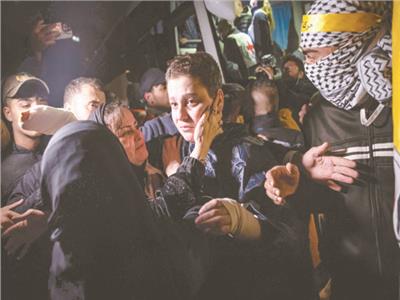 «جيروزاليم بوست»: حماس أعربت عن استعدادها لمناقشة إطلاق سراح الجنود الإسرائيليين