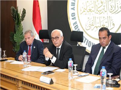مصر نائبًا أول للعقد العربي لمحو الأمية وتعليم الكبار في دورته التاسعة بمقر الألكسو بتونس