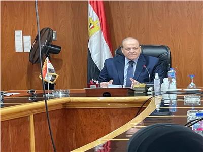 رئيس كهرباء شمال الدلتا يجتمع بمسئولي الشركة لمراجعة الاستعدادات للانتخابات الرئاسية