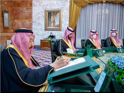 السعودية تقر أكبر ميزانية بتاريخها بمقدر 1.25 تريليون ريال وبعجز ٧٩ مليار