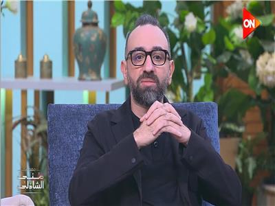 عمرو سلامة : لم أحذف مشاهد مصطفى درويش في «شماريخ»