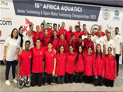 وزير الرياضة يهنئ منتخب مصر للسباحة بفوزه بالبطولة الإفريقية للشباب
