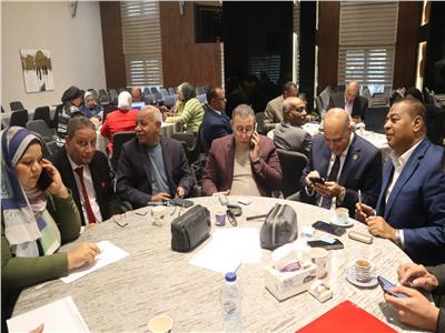 رئيس اتحاد عمال مصر: أهمية المشاركة في الاستحقاق الدستوري بالانتخابات الرئاسية