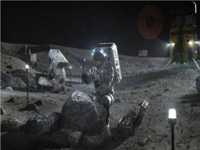  علماء أمريكيون: دخول القمر حقبة جديدة  