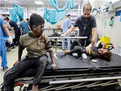 الصحة الفلسطينية: مئات الجرحى يموتون لانعدام الخدمة بمجمع الشفاء