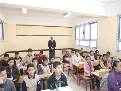 وزير التعليم يتابع انتظام العملية التعليمية.. جولات مفاجئة على المدارس في المحافظات