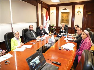 رحمي: تعاون فعال مع بنك الإعمار الألماني لتحقيق الأهداف التنموية في مصر