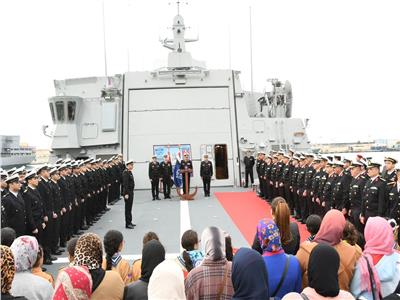 وصول الفرقاطة «القدير» إلى قاعدة الإسكندرية إيذاناً بانضمامها للقوات البحرية