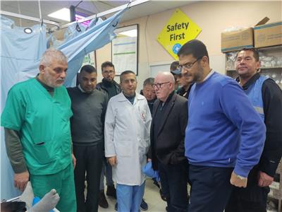 وكيل وزارة الصحة بغزة يطلع المنسق الأممي في فلسطين على الوضع الكارثي للمنظومة الصحية 