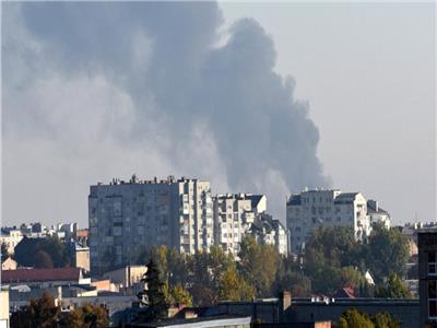«القاهرة الإخبارية»: روسيا بدأت موجة جديدة من الهجمات الجوية على كييف