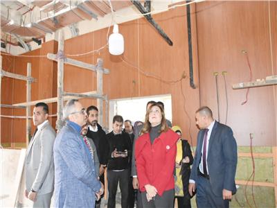 تمهيدًا لافتتاحه| وزيرة الثقافة تتفقد تطوير ورفع كفاءة قصر ثقافة حلوان