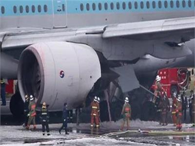 اشتعال النيران في طائرة للخطوط الجوية اليابانية في مطار هانيدا