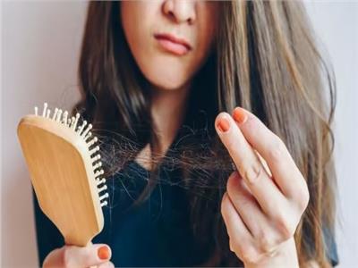 4 فيتامينات مهمة لعلاج تساقط الشعر