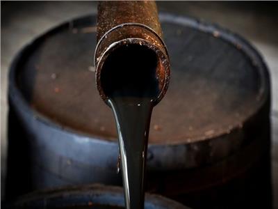 أسعار النفط تستقر وسط استمرار صراع غزة وزيادة الإمدادات