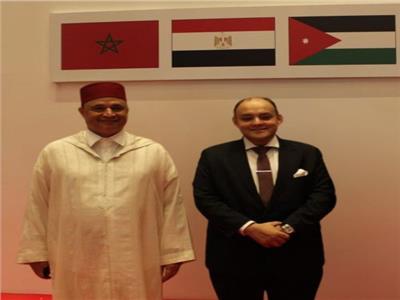 وزير الصناعة يبحث مع نظيره المغربي تعزيز العلاقات الاقتصادية بين البلدين 