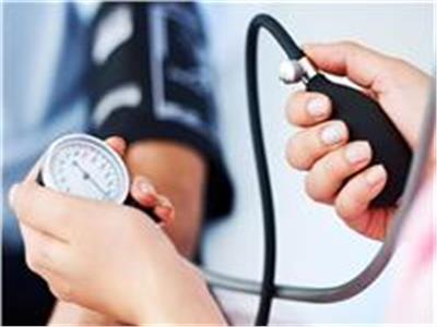 حسام موافى: ضغط الدم يتغير يوميا 24 مرة