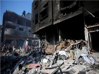 الجارديان: مأساة سكان غزة تتفاقم في ظل استمرار الحرب مع حلول فصل الشتاء