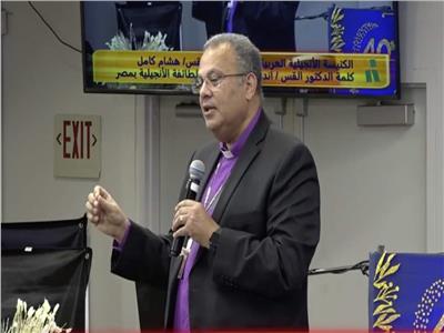 اندريه زكي يدين القصف الإسرائيلي للكنيسة الإنجيلية في «علما الشعب» بجنوب لبنان 