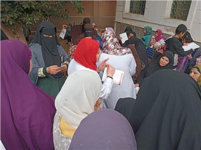 جامعة القاهرة تطلق قافلة تنموية شاملة لقرية كفر قنديل بمركز أطفيح