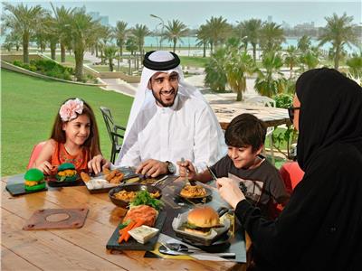 خبير: إقبال العرب على سياحة «الأكل» وقائمة الانتظار بالمطاعم تصل لـ 600 حجز